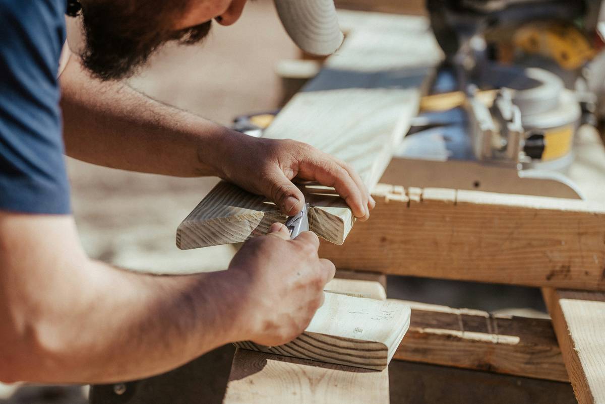 projects for beginner woodworkers assembling a simple wooden shelf with hand tools